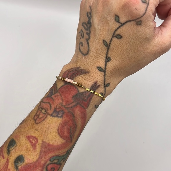 Function & Fringe gold plated bracelet - Picture 3 of 4